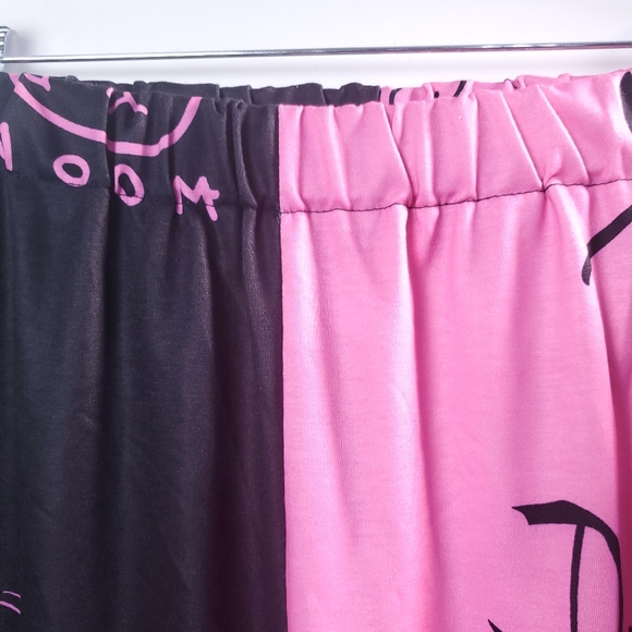 Black and Pink Baggy Joggers Y2K - Picture 5 of 7